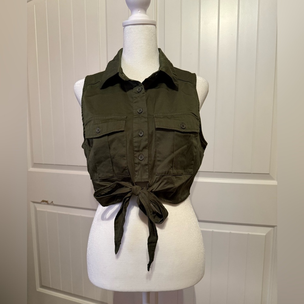 Forever 21 Olive Green Sleeveless Tie-Front Top